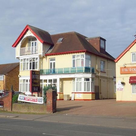 Skyways Hotel Slough Bagian luar foto