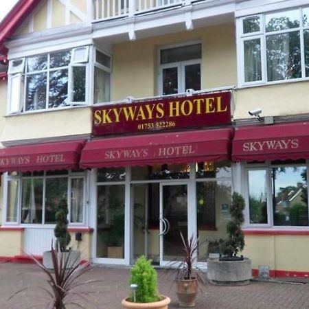 Skyways Hotel Slough Bagian luar foto